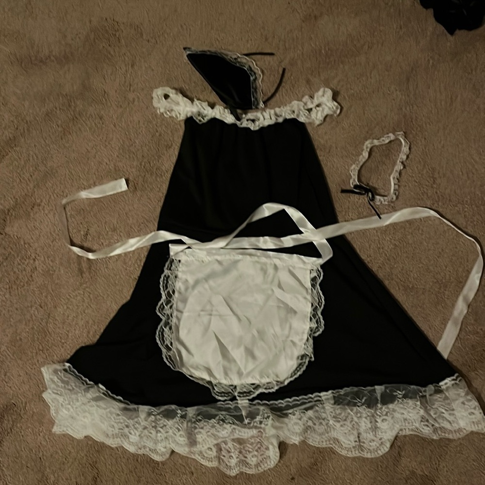 French Maid For You Costume Women's Small 2 - 4 6 maybe 8 French Sexy